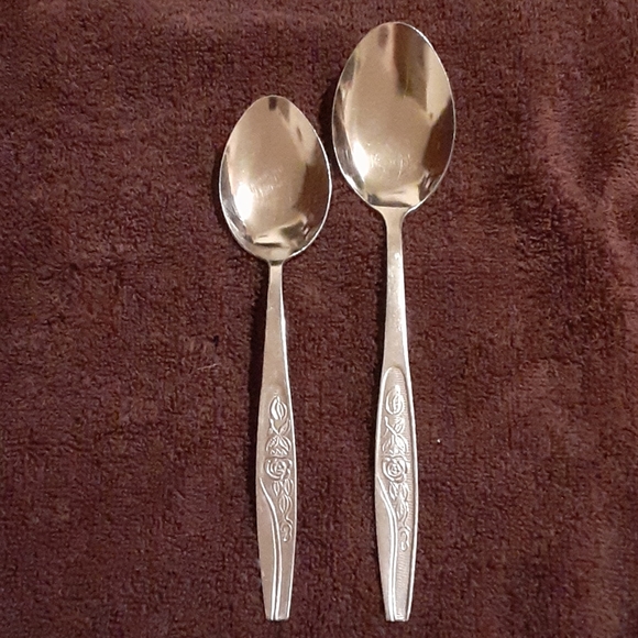 ✔️Royal household serving and table spoons - Picture 1 of 6